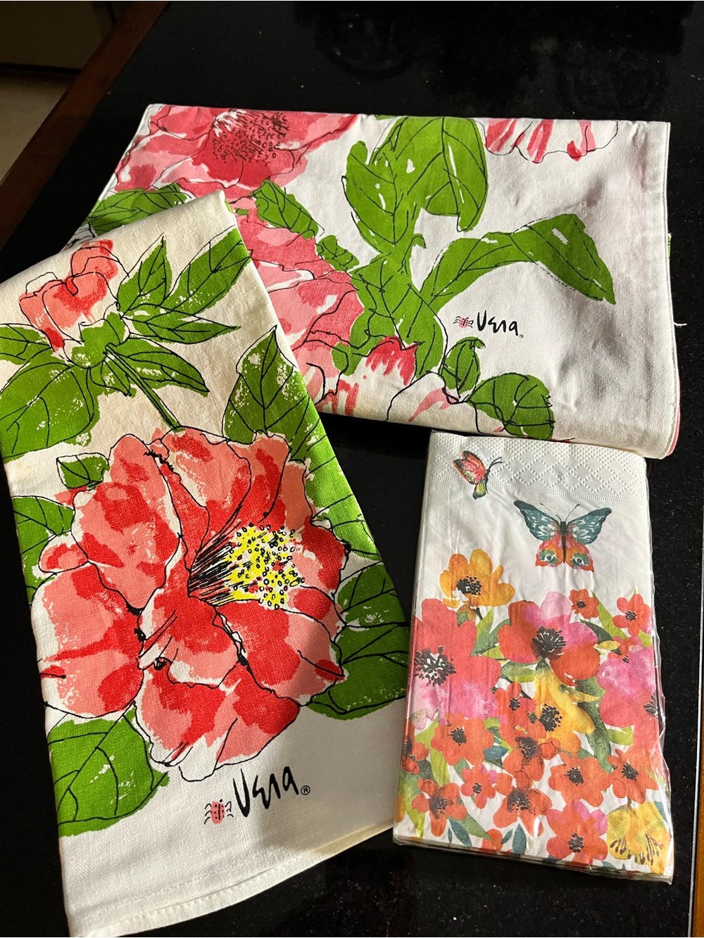 Vera Vintage Floral Pink and Green Runner & Kitchen Towel Set